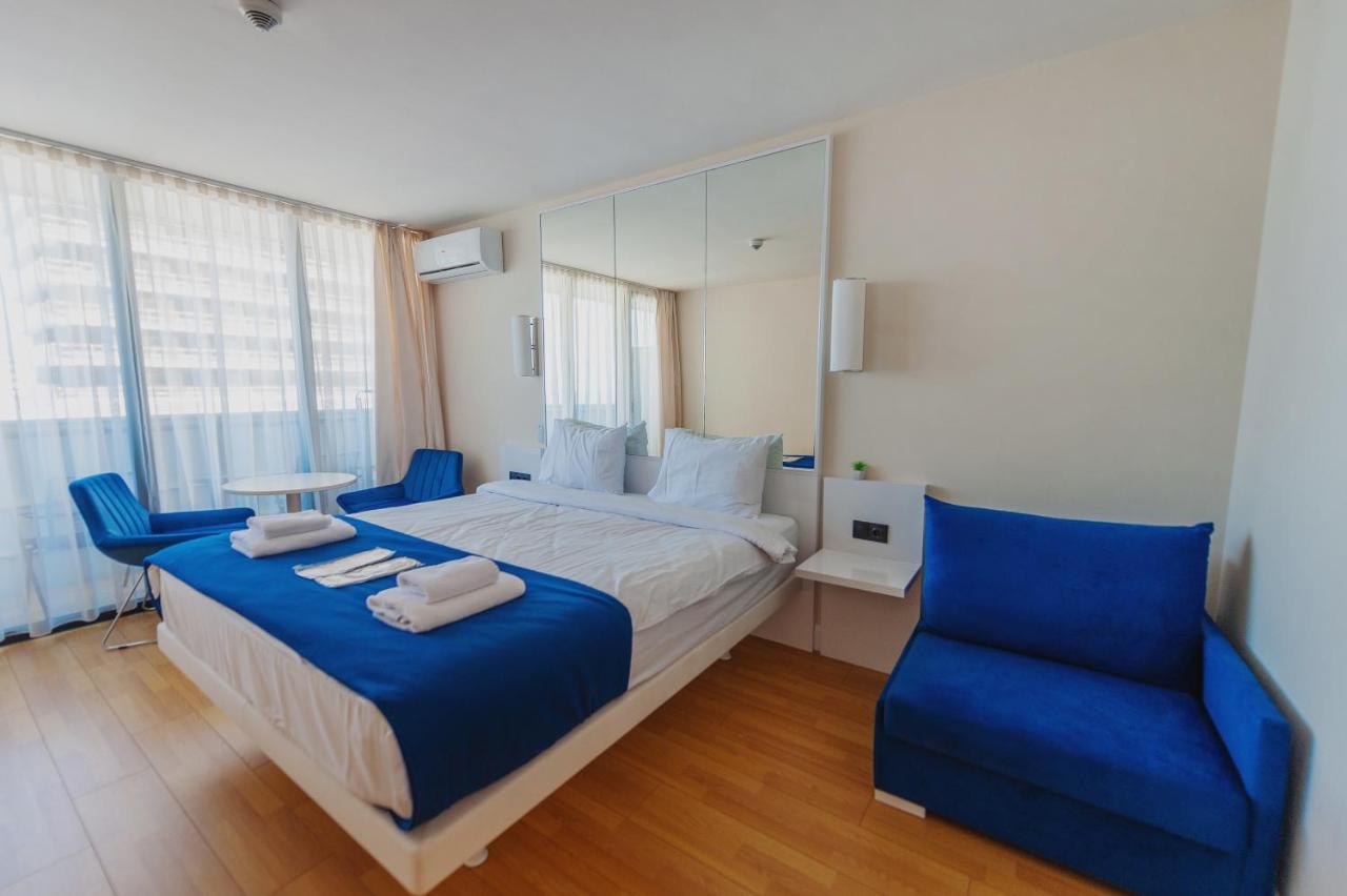 Orbi City Hub Apartments Batumi Esterno foto